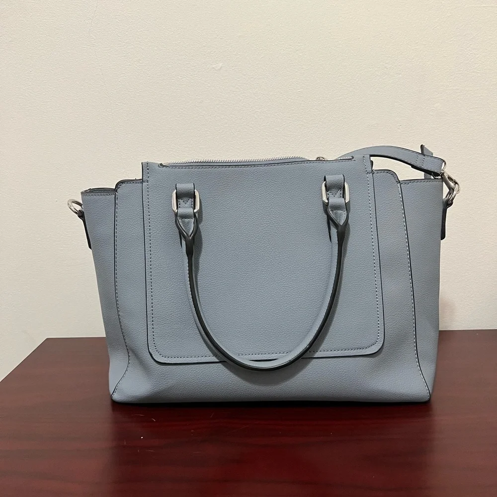 Purse - Picture 2 of 6
